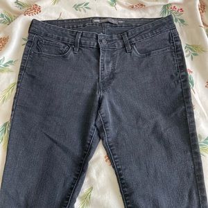 Levi’s Mid Rise Skinny Jeans